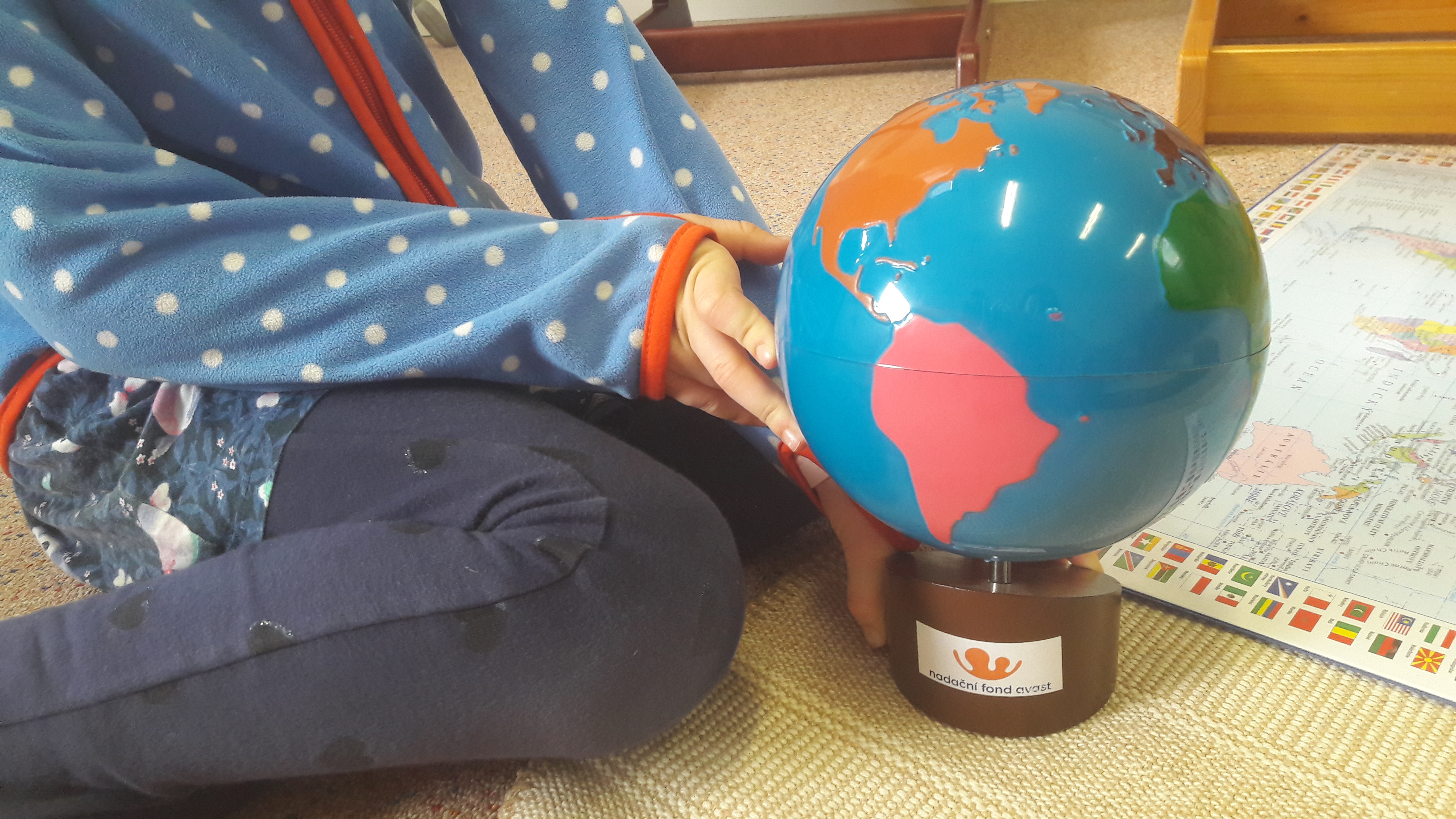 Montessori glóbus